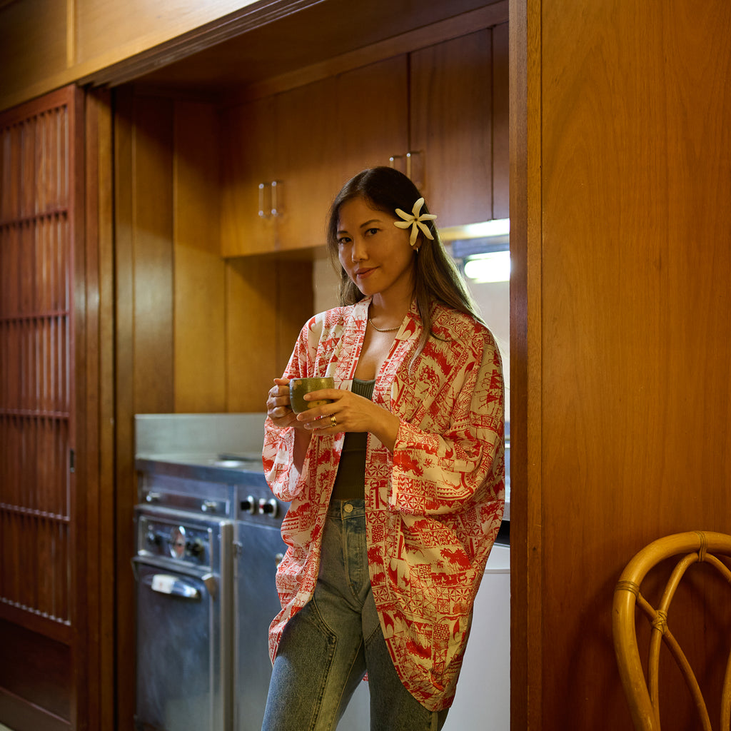 Women's Kapa Petroglyph Kimono Cover-Up - Red