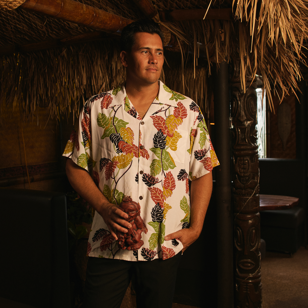 Men's Monstera Border Rayon Fujiette Aloha Shirt - White – AVANTI