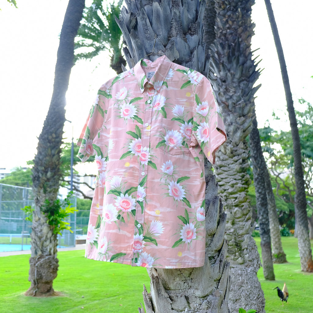 Men's Honolulu Queen Aloha Shirt - Desert Rose