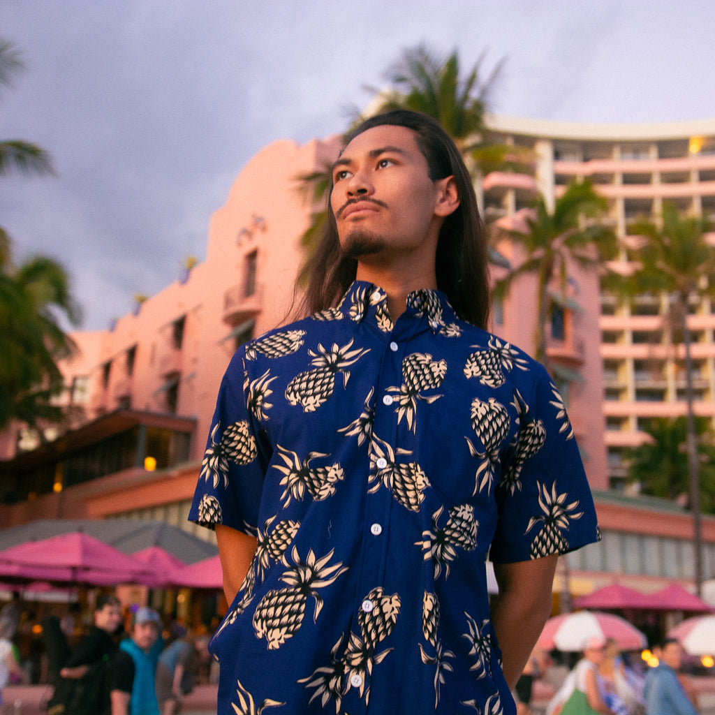 Men's Pineapple Aloha Shirt - Navy