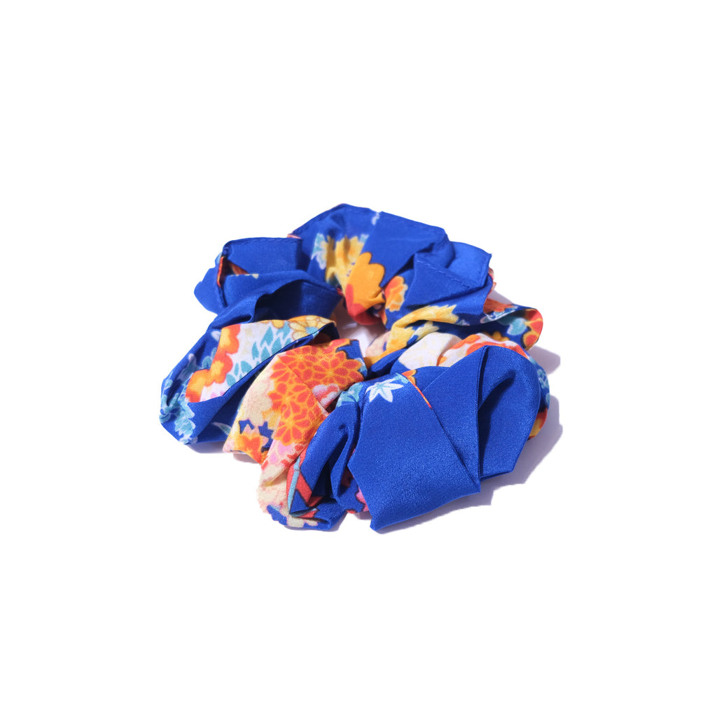 Romeo & Juliet Scrunchie