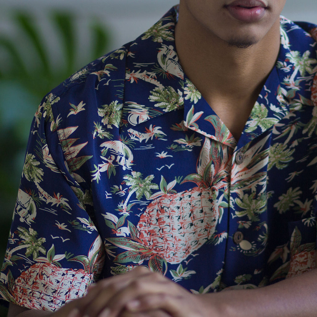 Men's Pineapple Hut Hawaiian Shirt - Navy